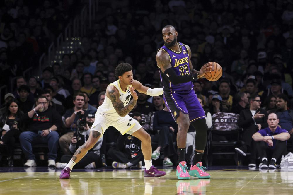 发球迷关注 发球迷关注