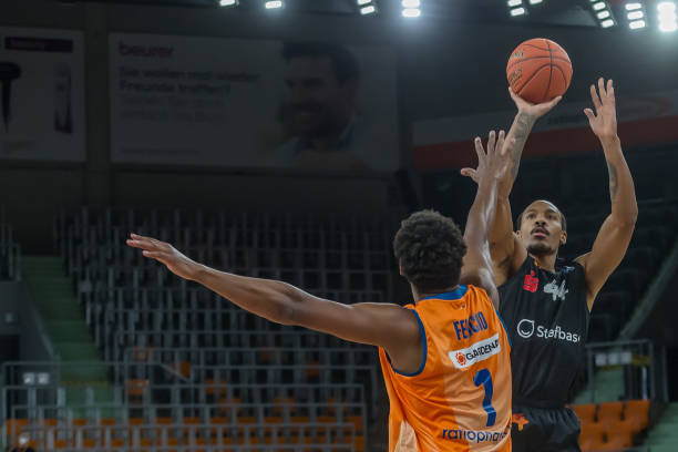 季后赛12 季后赛12