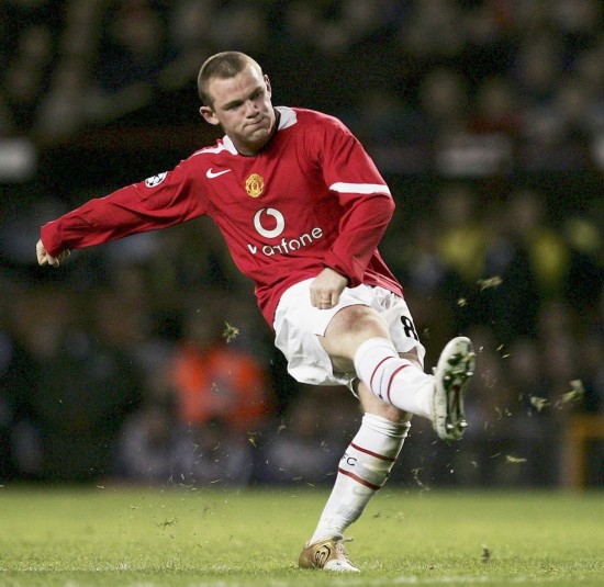 热身赛中展 热身赛中展